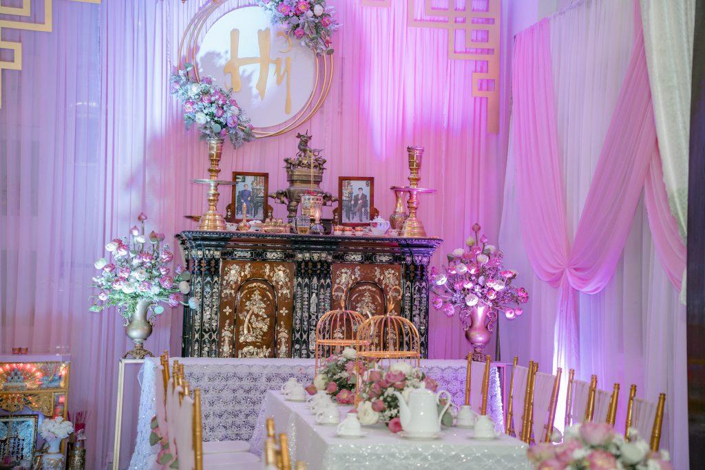 trang trí bàn lễ gia tiên
