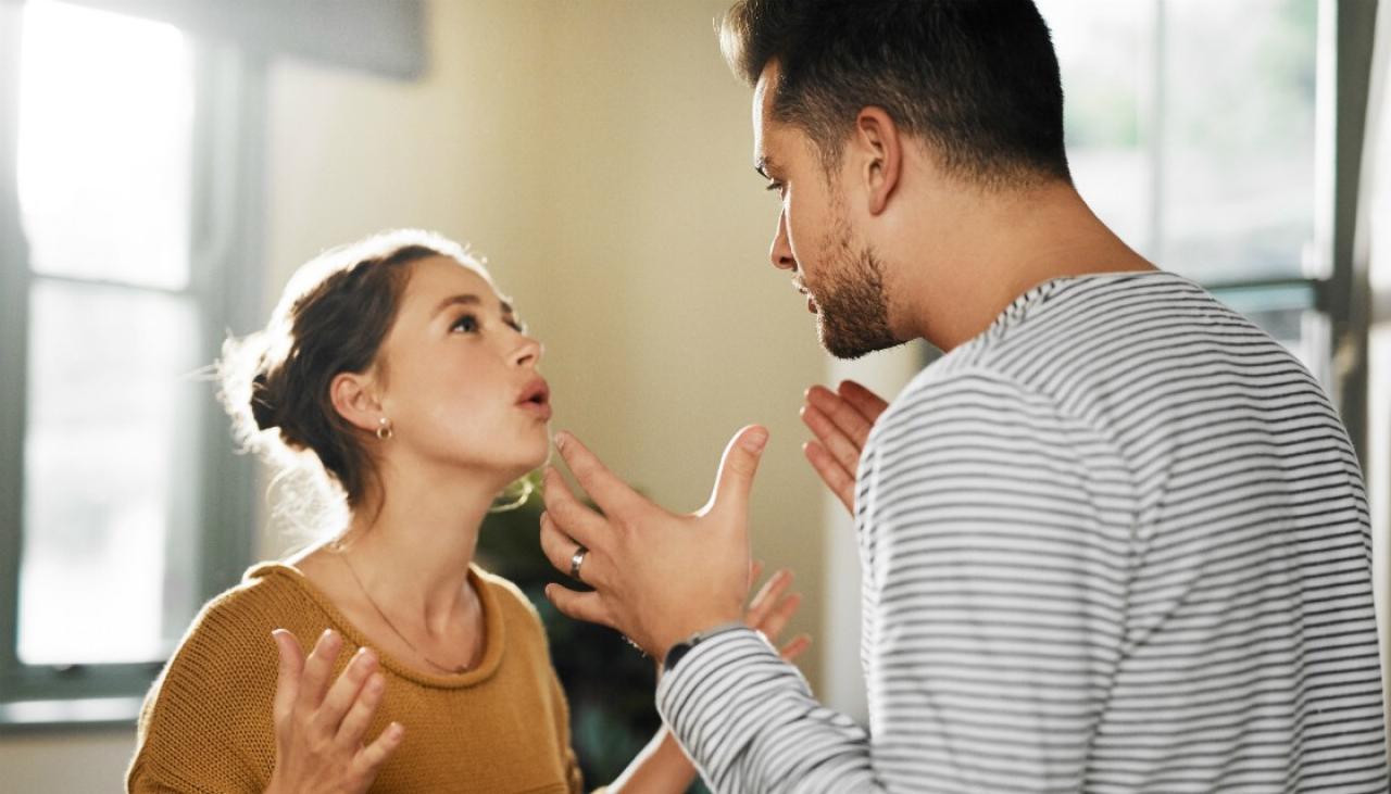 3 tuyệt chiêu để vợ chồng dừng ngay cuộc cãi vả 