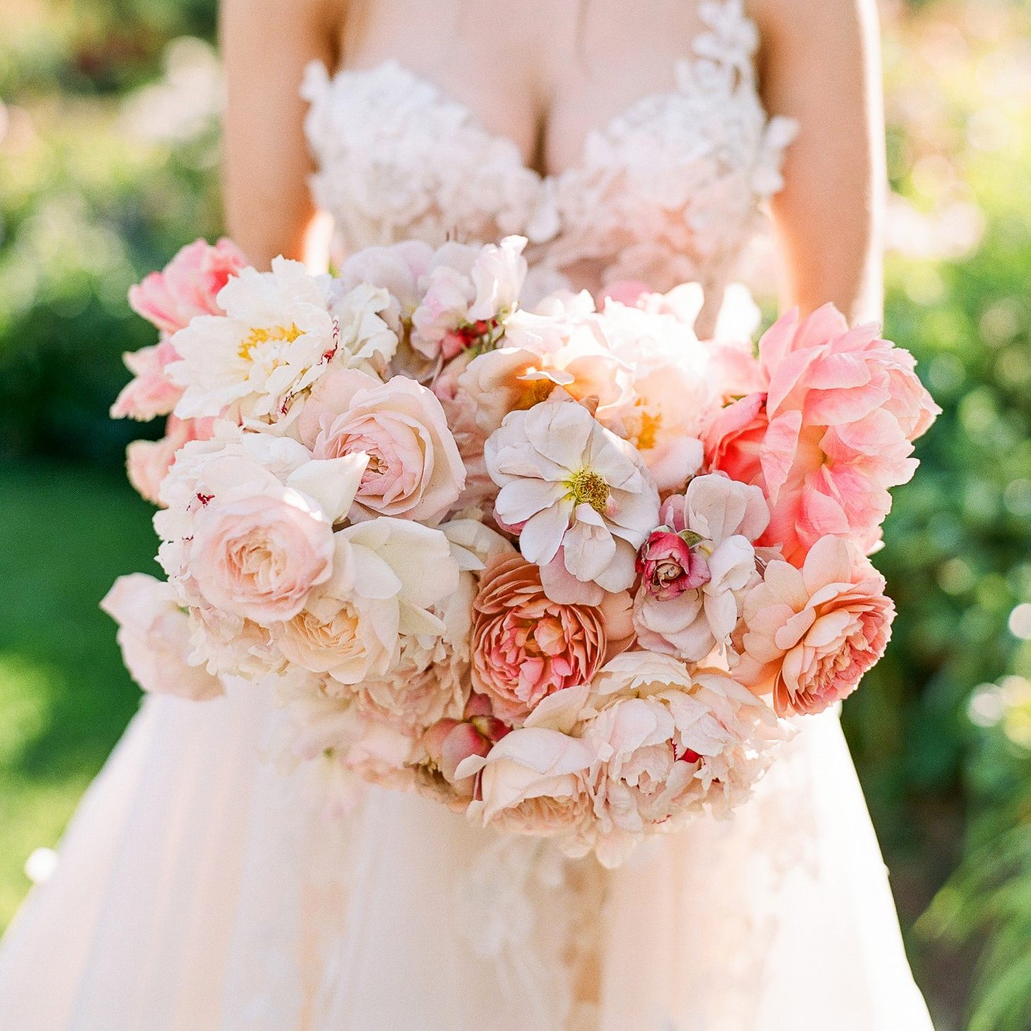 Hoa cưới - Ý nghĩa ẩn trong mỗi bó hoa