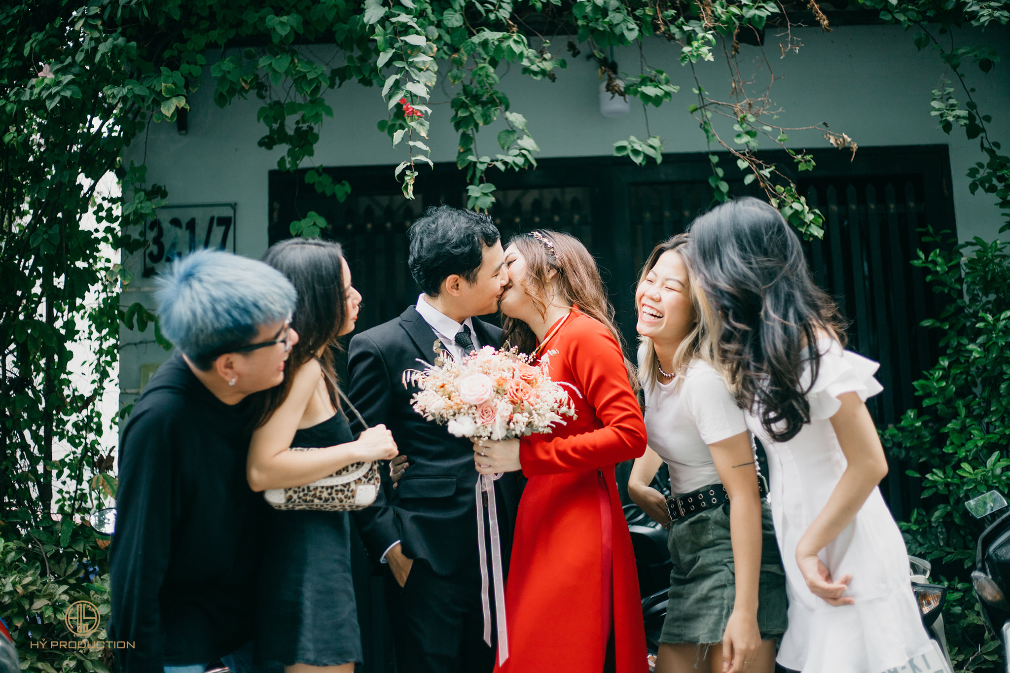 Hỷ phóng sự cưới Marry