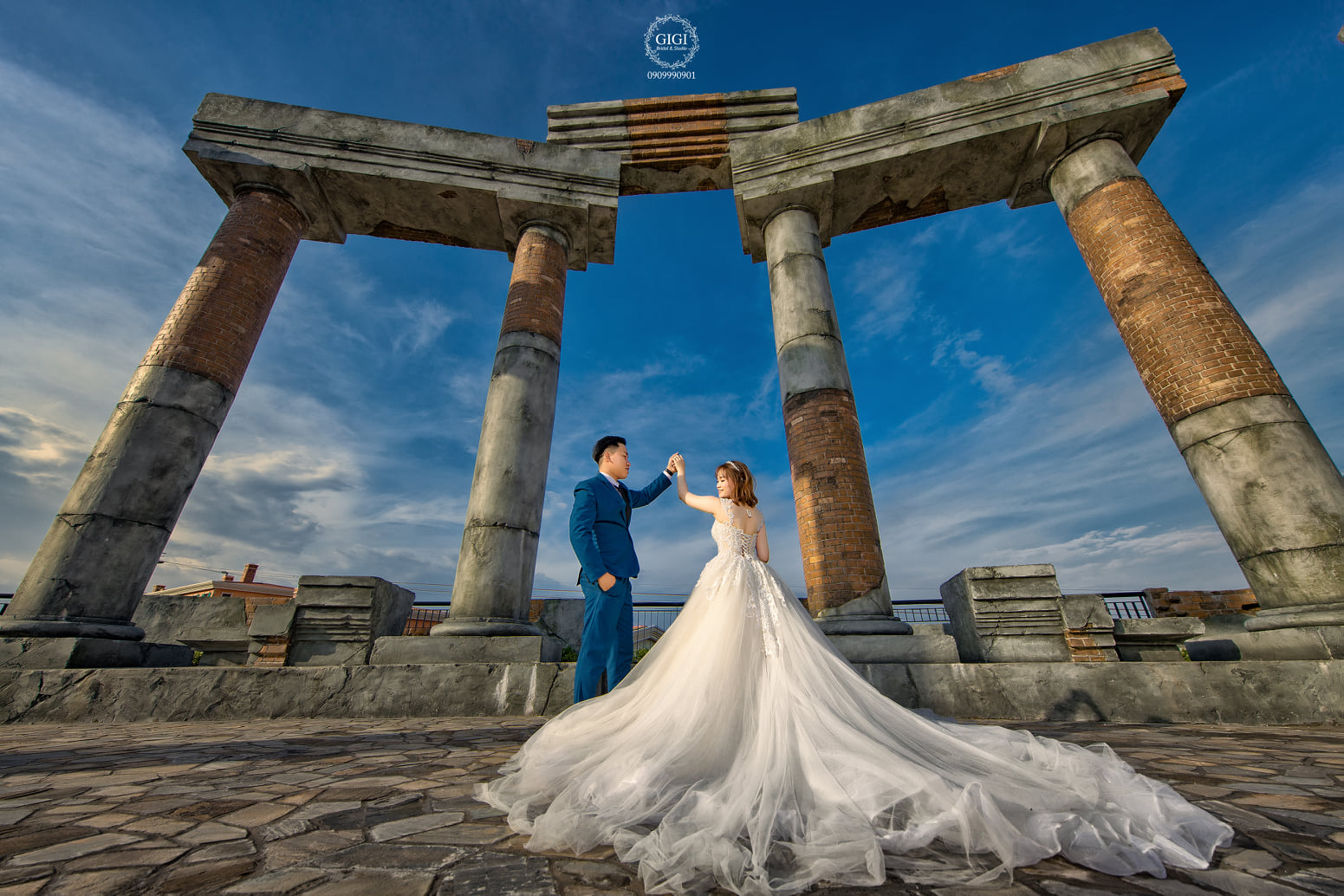 GIGI Bridal Studio