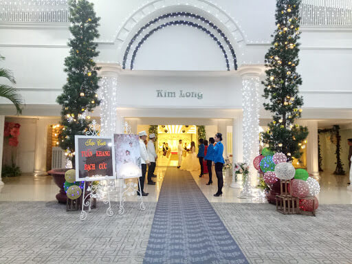 TTTC Hoàng Long Marry