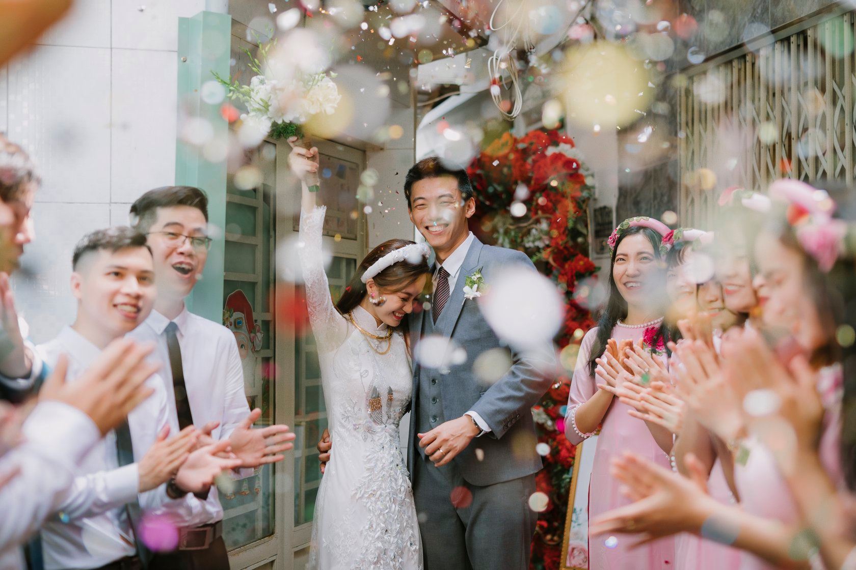 Hal Bridal Marry