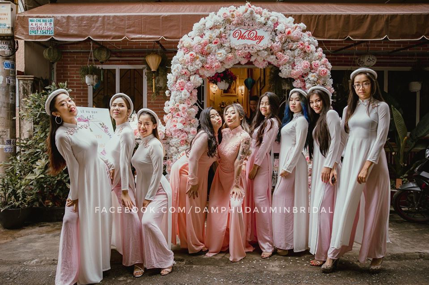 Min Bridal Marry