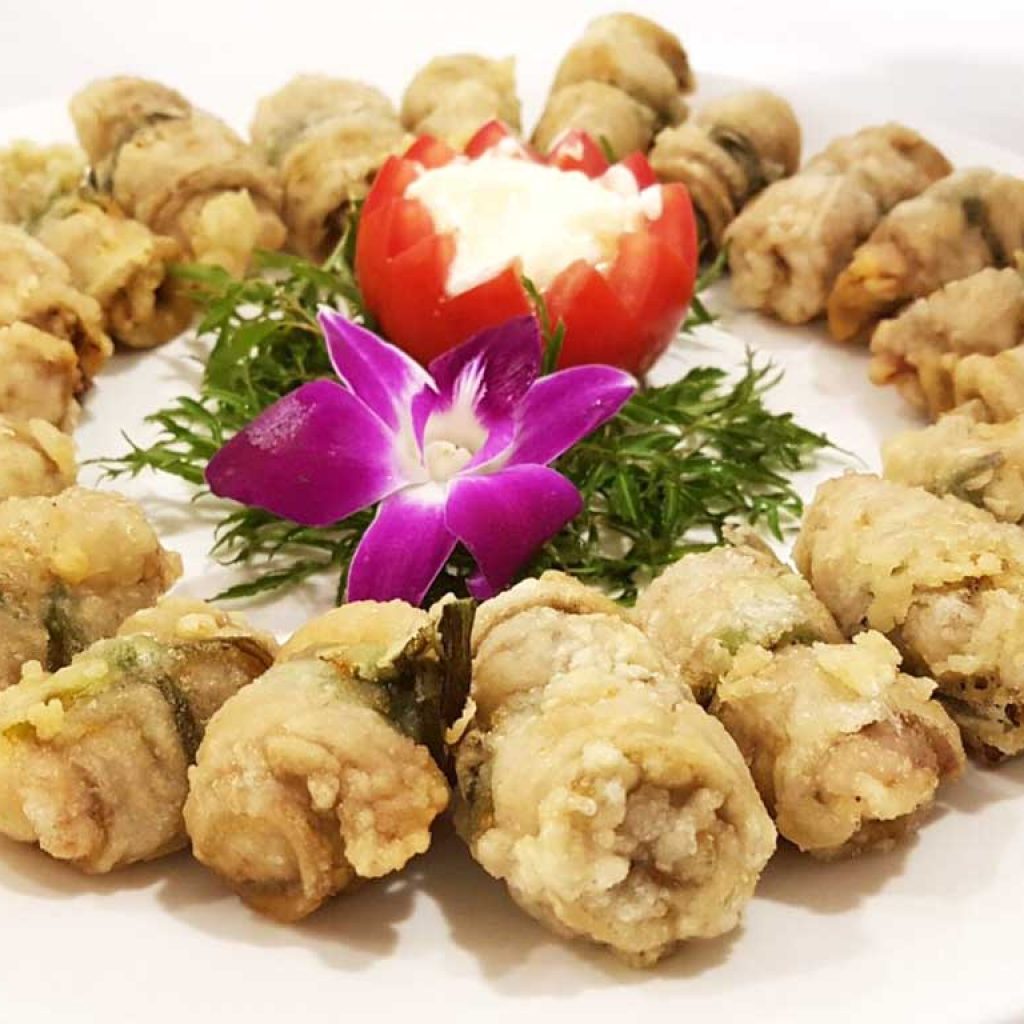 Trung tâm tổ chức tiệc cưới và hội nghị Queen Bee Marry