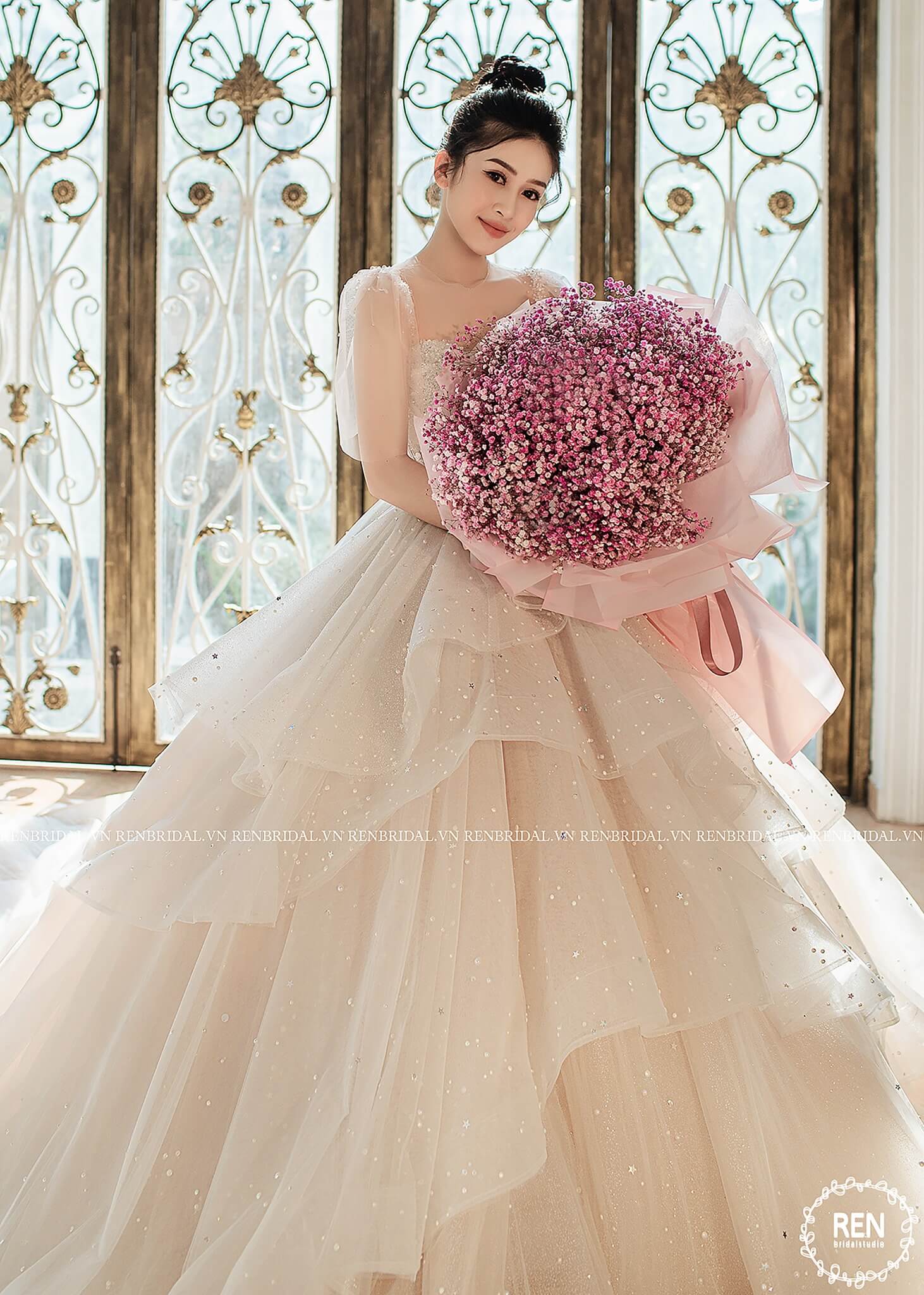 Ren Bridal Studio Marry