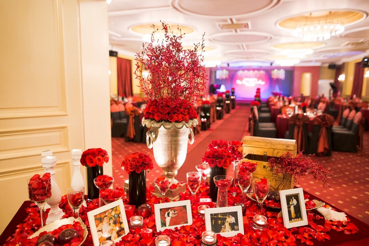 Tòa nhà Sự Kiện Gala Royale Marry