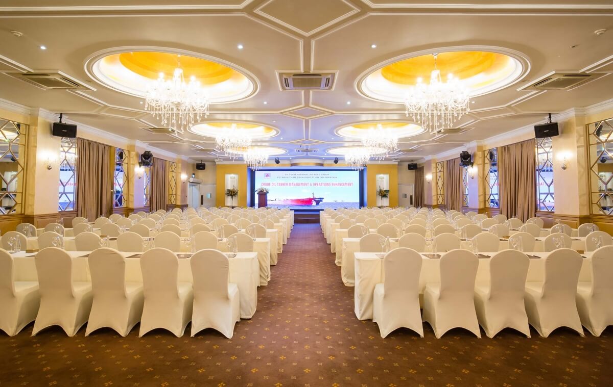 Tòa nhà Sự Kiện Gala Royale Marry