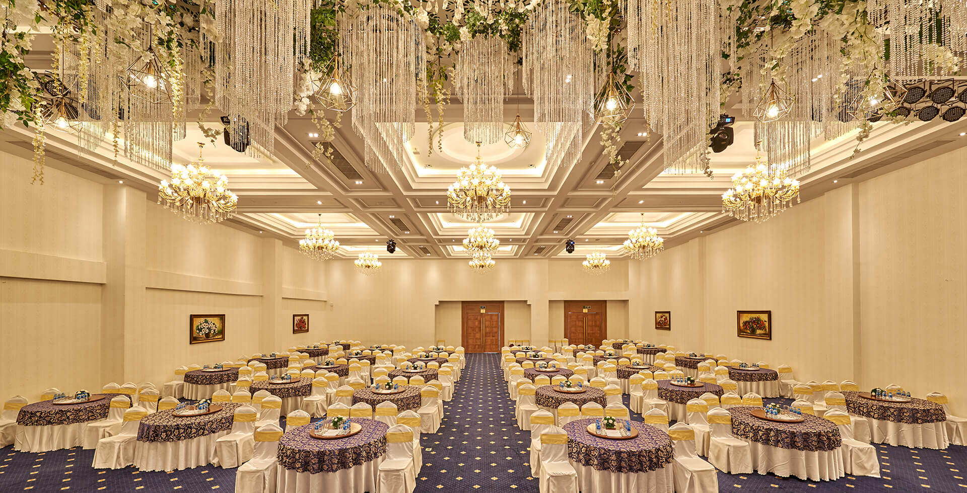 Trung tâm Hội Nghị - Tiệc Cưới Tân Sơn Nhất Pavillon Marry
