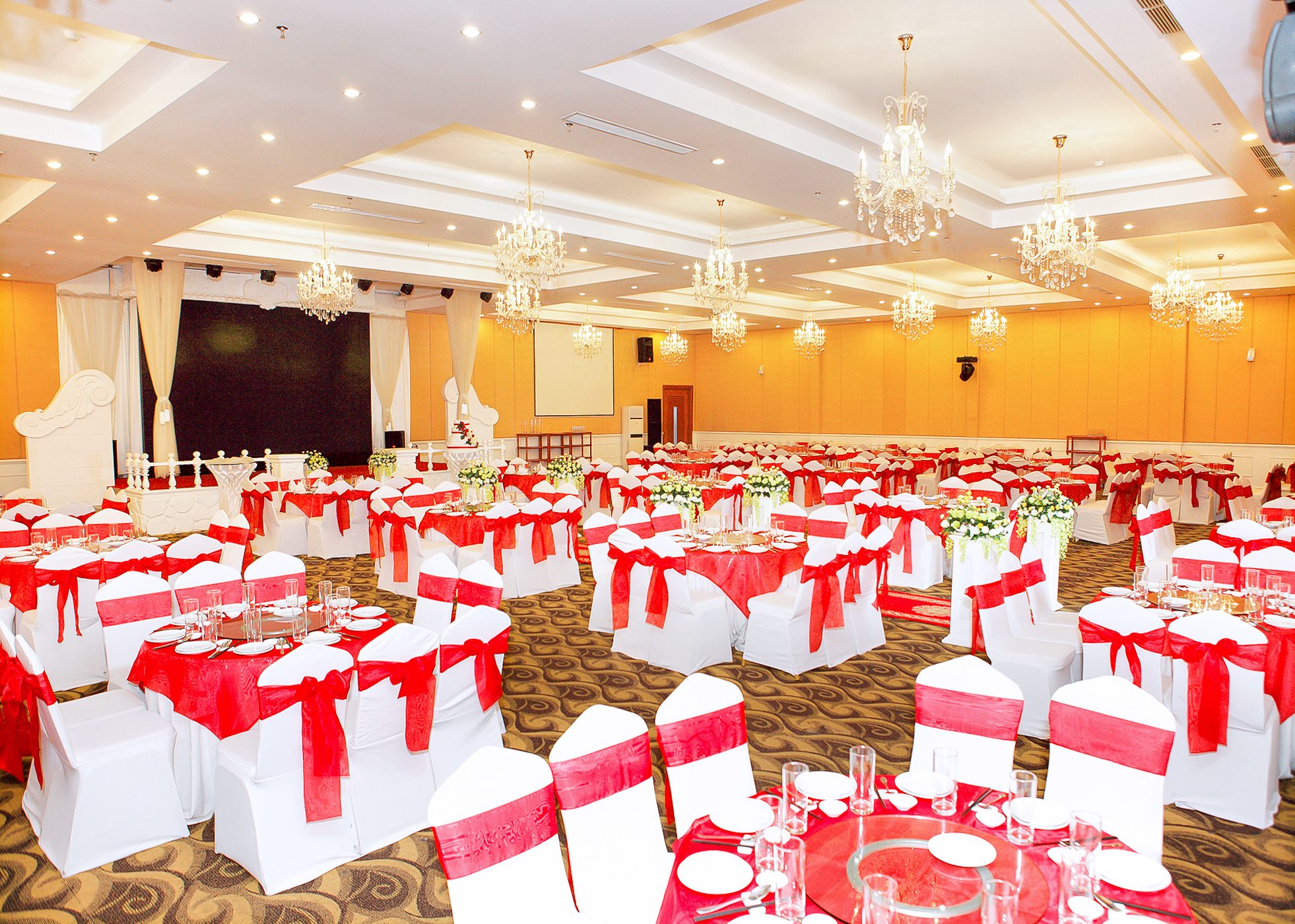 Trung tâm hội nghị tiệc cưới Vân Nghĩa Marry