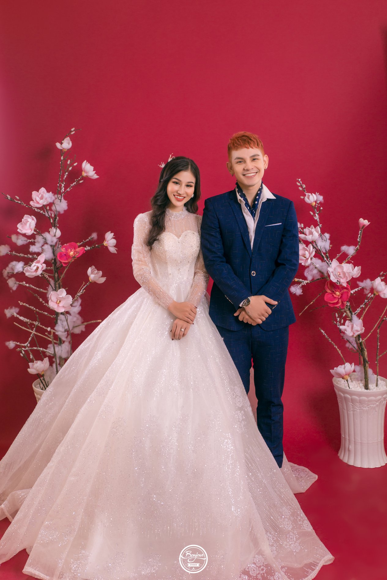 dịch vụ cho thuê váy, vest, in ảnh Marry