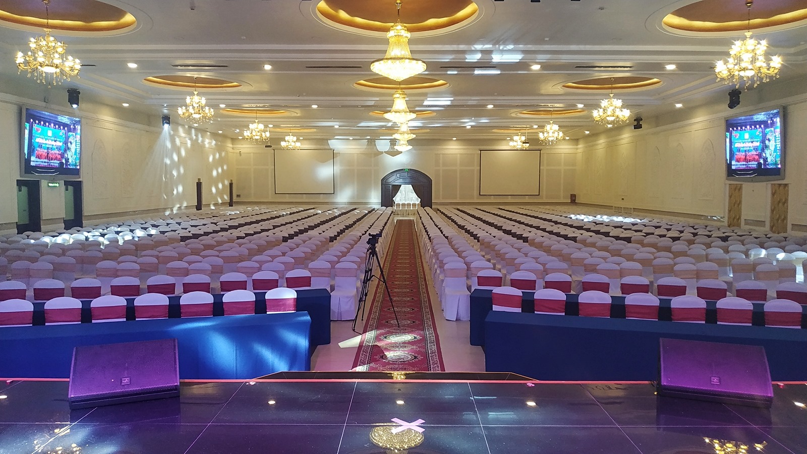 Trung tâm hội nghị tiệc cưới Eros Palace Marry