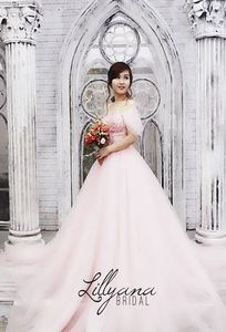 Lillyana Bridal chuyên Trang phục cưới tại  - Marry.vn