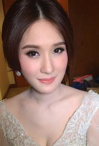 Thùy Unni Makeup Artist chuyên Trang điểm cô dâu tại Thành phố Cần Thơ - Marry.vn