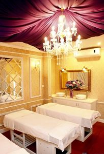 Doctor Spa Clinic chuyên Dịch vụ khác tại  - Marry.vn