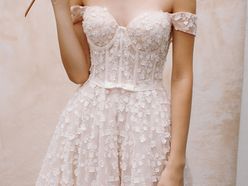 Cho thuê váy cưới thiết kế - Olivia Ng Bridal