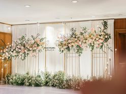 BACKDROP CHỤP HÌNH CƯỚI - Elle Flora Wedding & Event