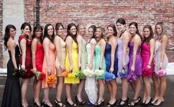 Áo cưới nhiều màu cho đội hình phụ dâu xinh đẹp - Blog Marry