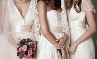 Áo cưới trắng vintage cho mùa cưới 2013 - Blog Marry