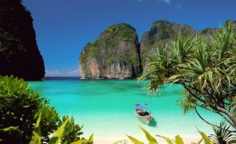 Dong thuyền rong chơi ở Phuket - Blog Marry