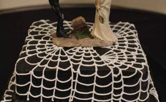Bánh cưới trang trí theo phong cách Halloween - Blog Marry