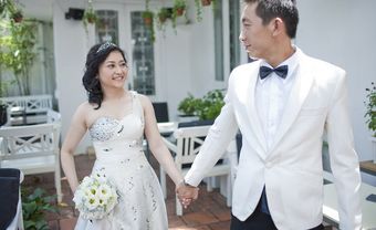 Vest cưới trắng một nút cài phom chuẩn quần tây đen - Blog Marry