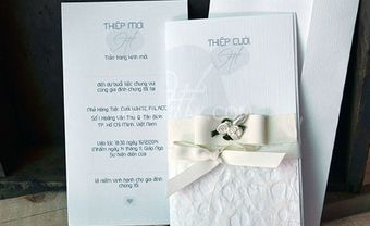 Thiệp cưới đẹp màu trắng phong cách sang trọng - Blog Marry