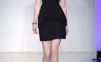 Váy phụ dâu màu đen ngắn cúp ngực - Blog Marry