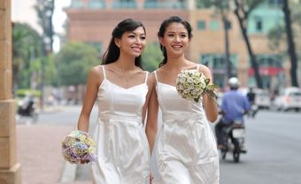 Váy phụ dâu màu trắng, đơn giản - Blog Marry