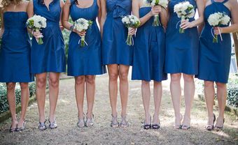 Váy phụ dâu màu xanh dương ngắn - Blog Marry
