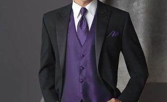 Vest cưới đen có kiểu dáng cổ điển - Blog Marry