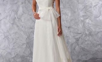 Váy cưới chữ A thắt nơ ngang eo - Blog Marry