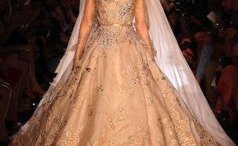 Áo cưới màu vàng chất liệu satin lộng lẫy  - Blog Marry
