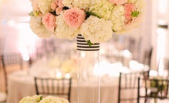 Hoa trang trí tiệc cưới màu hồng pastel - Blog Marry