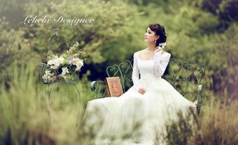 Váy cưới ren cổ thuyền tay dài thanh lịch - Blog Marry