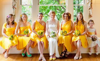 Váy phụ dâu màu vàng nhiều kiểu dáng - Blog Marry