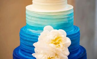 Bánh cưới màu xanh ombre 4 tầng ấn tượng - Blog Marry
