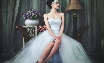 Áo cưới kim tuyến cúp ngực chân váy voan quyến rũ - Blog Marry