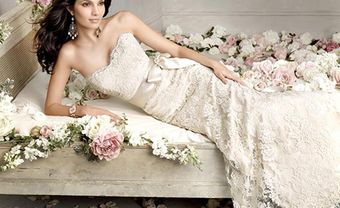Váy cưới đẹp dáng ôm đuôi cá chất liệu ren may cúp ngực - Blog Marry