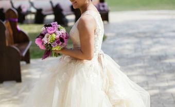 Váy cưới đẹp màu kem chất voan bồng bềnh - Blog Marry