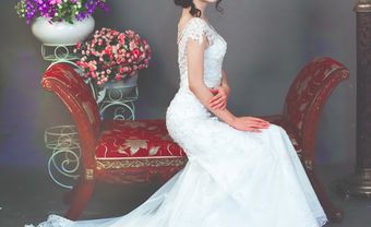 Váy cưới đẹp thiết kế đuôi cá phối ren hoa sang trọng - Blog Marry