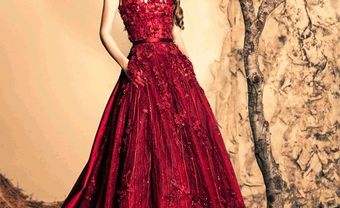 Váy cưới ren màu đỏ đô kết cườm tinh xảo - Blog Marry