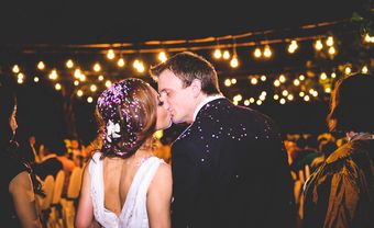 Tiệc cưới ngọt ngào của cặp đôi yêu nhau rất "lạ kỳ" - Blog Marry
