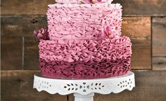 Bánh cưới hoa lan 3 tầng tông hồng  - Blog Marry