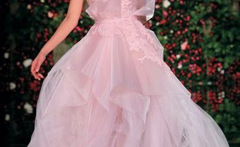 Váy cưới đẹp cúp ngực phủ voan phồng ấn tượng - Blog Marry