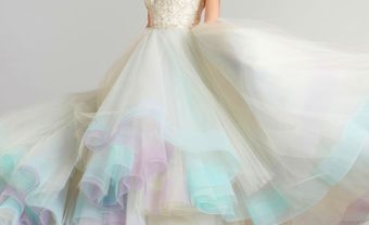 Váy cưới đẹp xòe bồng bềnh tựa mây ngũ sắc - Blog Marry