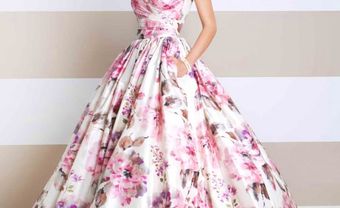Váy cưới đẹp họa tiết hoa mẫu đơn sang trọng tuyệt vời - Blog Marry