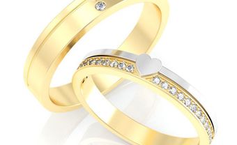 Nhẫn cưới vàng phối vàng trắng mặt khắc hình trái tim - Blog Marry
