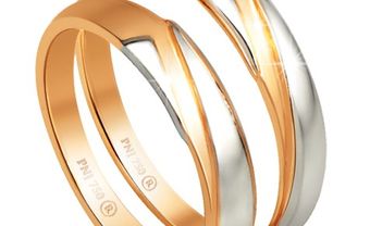 Nhẫn cưới vàng cổ điển kết hợp họa tiết vàng trắng hiện đại - Blog Marry