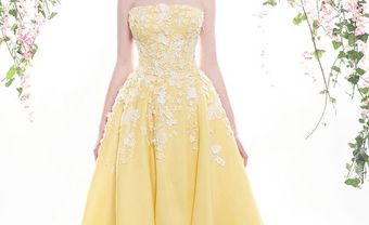 Váy cưới đẹp màu vàng rực rỡ đính hoa ren nổi - Blog Marry